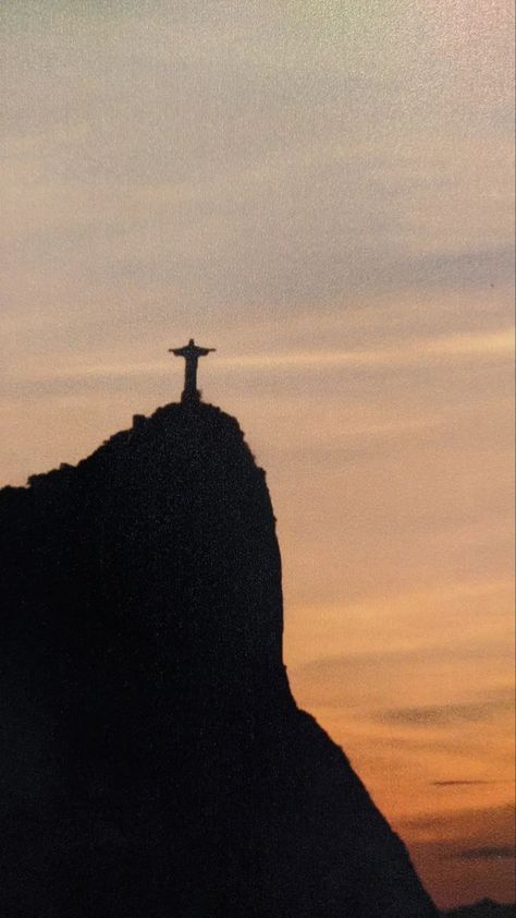 Brazil Flag Aesthetic, Brasil Aesthetic Art, Brazil Wallpaper Aesthetic, Brazilian Wallpaper, Brazil Aesthetic Wallpaper, Brazilian Vibes, Brazil Vibes, Brazil Wallpaper, Jesus Statue