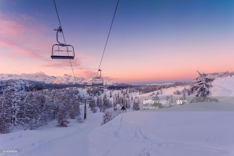 Stock Photo : Winter mountains panorama with ski slopes and ski lifts Ice Skiing, Watercolor 101, Ski Canada, Sport Vibes, Moon Board, Skiing Aesthetic, Winter Mountains, Ski Hill, Ski Mountain