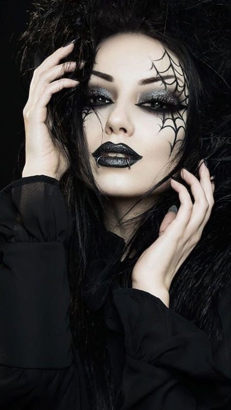 Gothic Umbrella, Darya Goncharova, Halloween Makeup Witch, Halloweenský Makeup, Gothic Hair, Holloween Makeup, Easter Makeup, Goth Glam, Witch Makeup