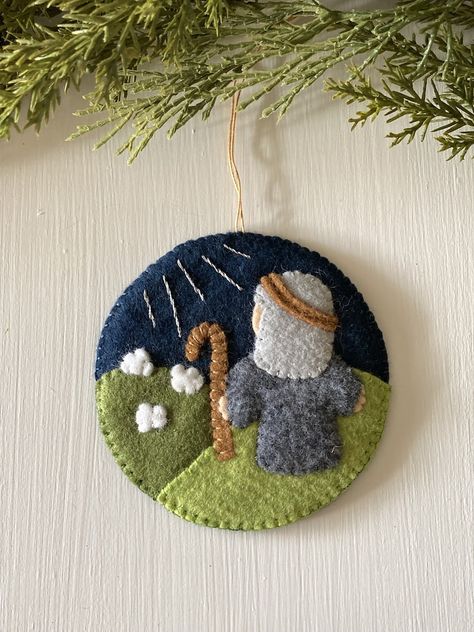 Pattern Nativity Felt Ornament Christmas Decoration, Shepherd With Sheep, Pdf for Hand Sewing - Etsy Patchwork Christmas Ornaments, Felt Ornament Christmas Tree, Shepherd Christmas Craft, Sheep Felt Pattern, Felt Candle Ornament, Wool Ornaments Christmas, Felt Angels, Felt Nativity Ornaments, Christmas Felt Patterns