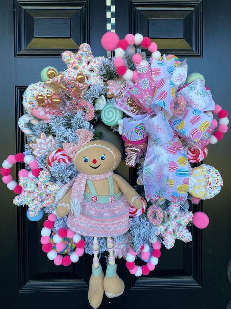 Pastel Macarons, Candy Wreath, Fun Wreath, Pink Wreath, Fun Invitations, Christmas Wreaths For Front Door, Gingerbread Girl, Dog Decor, Christmas Girl