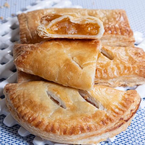 Simple Pastry Dough, Sour Cream Pastry Dough, Cream Cheese Pastry Dough, Dough Press Recipes, Yeast Pastry Recipes, Sour Cream Pie Crust Recipe, Hand Pie Pastry Dough, Puff Pastries Recipes, Pastry Flour Recipes