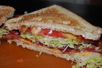 Turkey Bacon Blt, Turkey Blt Sandwich, Blt Sandwich Recipes, Turkey Blt, Blt Recipes, Bacon Blt, Turkey Bacon Wrap, Bacon Sandwich, Blt Sandwich