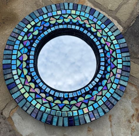 Note Examples, Mosaic Frames, Mosaic Mirror Frame, Tile Stained, Mosaic Mirrors, Mosaic Birdbath, Rainbow Mosaic, Mosaic Art Diy, Tile Mosaics