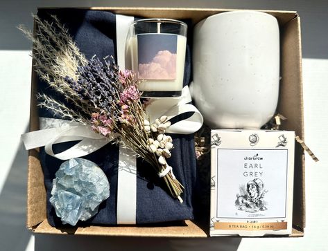 Small Care Package Ideas, Wellness Box, Self Care Package, Meditation Shawl, Hygge Gifts, Spa Gift Box, Care Box, Herbal Teas, Original Gifts