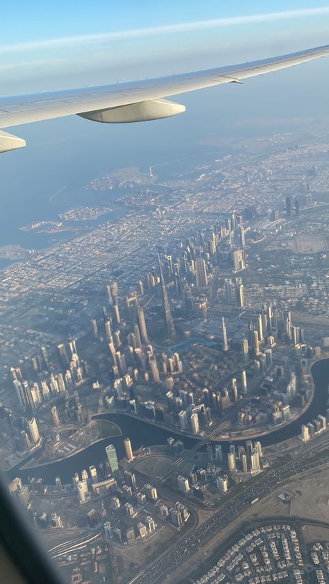 Dubai From Plane, Burj Khalifa Photography, Qatar Travel, Emirates Cabin Crew, Dubai Vacation, Cars Mercedes, Dubai Airport, Dubai Aesthetic, 2024 Goals