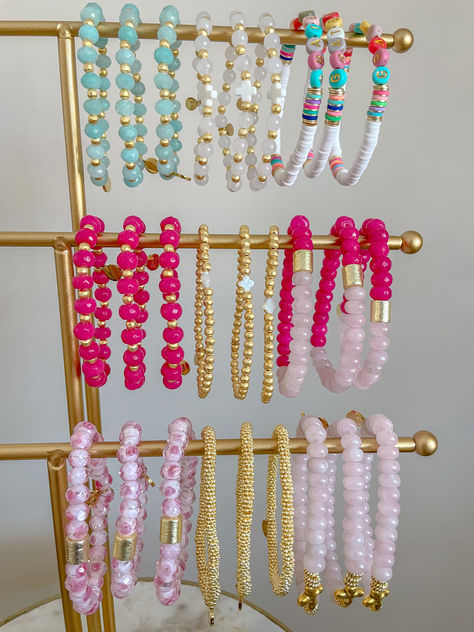 Henley Core, Summer Beaded Jewelry, Enewton Jewelry, Bracelet Stack Ideas, Preppy Earrings, Jennifer Lee, Preppy Bracelets, Bracelet Stacks, Preppy Jewelry