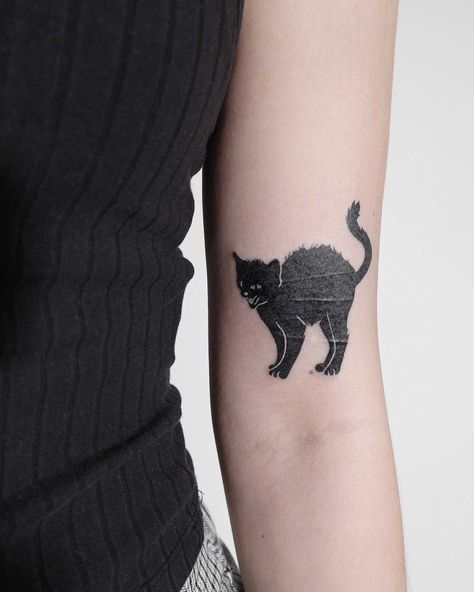 Black Cat Wrist Tattoo, Vintage Black Cat Tattoo, Masculine Cat Tattoo, Fluffy Black Cat Tattoo, Weird Cat Tattoo, Hissing Cat Tattoo, Cat Hip Tattoo, Scary Cat Tattoo, Creepy Cat Tattoo