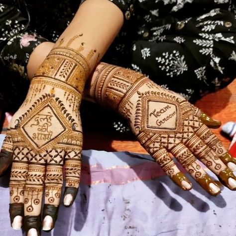 Reet Mehendi - Mehndi Artist on ShaadiSaga Bhai Engagement Mehndi Designs, Bhai Wedding Mehndi, Groom Back Hand Mehndi Design, Groom Mehendi Designs Back Side, Groom Name In Mehndi Design, Team Bride Mehndi, Team Bride Mehendi Designs, Groom Mehendi Designs Palm For Men, Team Groom Mehndi Design