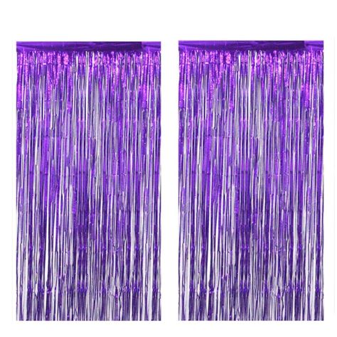 Tinsel Curtain Backdrop, Euphoria Birthday, Prom Party Decorations, Tinsel Curtain, Streamer Party Decorations, Euphoria Party, Fringe Curtains, Purple Birthday Party, Purple Fringe