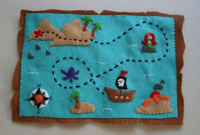 Felt Treasure Map Felt Play Mat, Pirate Day, Felt Books, Treasure Map, Felt Quiet Books, Felt Book, Felt Patterns, Treasure Maps, Felt Diy