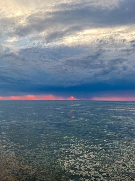 Sunset Chicago skyline 2023 Board, Indiana Dunes National Park, Indiana Dunes, National Parks Map, Chicago Skyline, Playlist Covers, Great Lakes, Special Places, First World