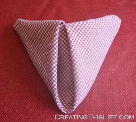 Easter Napkin Folding, Cloth Napkins Diy, Napkin Folding Tutorial, Fancy Napkin Folding, Easy Napkin Folding, Cloth Napkin Folding, Paper Napkin Folding, Napkin Folds, Easter Napkins