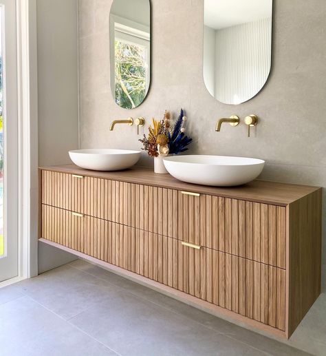 Sunday vanity vibes ☀️ | Instagram Modern Wood Bathroom Vanity, Japandi Vanity, Vanity Cabinets Bathroom, Bathroom Cabinet Ideas, Floating Wood Vanity, Statement Bathroom, Bathroom Inspo Interior Design, Bathroom Vanity Ideas, Bathroom Cabinets Designs