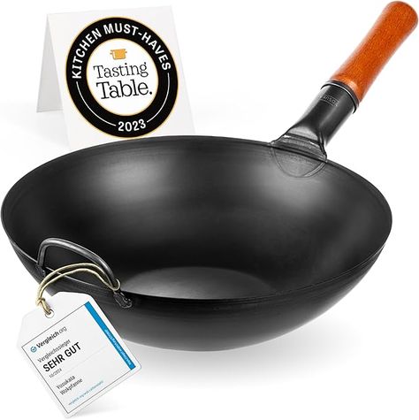 Amazon.com: YOSUKATA Carbon Steel Wok Pan – 13,5 “ Stir Fry Pans - Chinese Wok with Flat Bottom Pow Wok - Traditional Japanese Woks - Black Carbon Steel : Home & Kitchen Best Wok, Carbon Steel Wok, Induction Stove Top, Wok Pan, Healthy Meals To Cook, Woks, Asian Dishes, Cooking Techniques, Bbq Grill