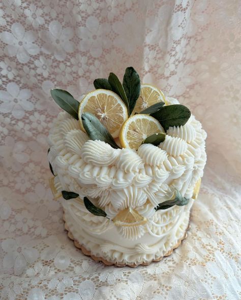 An Italian themed bridal shower cake to go along with those super fun cookies from yesterday’s post! I love when a couple has special ties… | Instagram Tuscan Bridal Shower Ideas, Themed Bridal Shower Ideas, Cake To Go, Showers Ideas, Themed Bridal Shower, Bridal Shower Cake, Fun Cookies, Bridal Shower Theme, Shower Cake