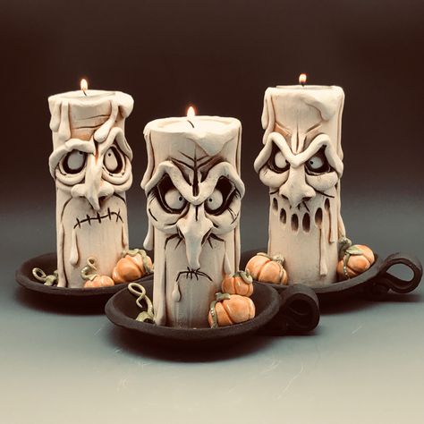 Polymer Clay Candle Holder Tea Lights, Wee Willie Winkie, Dekorasi Halloween, Decoration Vitrine, Halloween Clay, Old Candles, Adornos Halloween, Candle Carving, Tea Light Holders