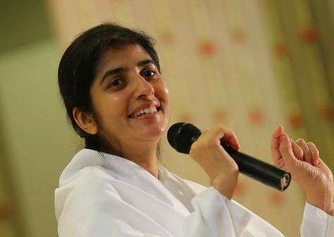 Renowned motivational speaker Sister Shivani will deliver an inspirational talk in a public seminar themed "Awakening Harmony and Happiness" on 06 October, Saturday at Dubai World Trade Centre, at 06 PM. Rajyoga Meditation, Sister Shivani, Bk Shivani Quotes, Bk Shivani, Brahma Kumaris, Thoughts In Hindi, Morning Meditation, Spiritual Teachers, Motivational Thoughts