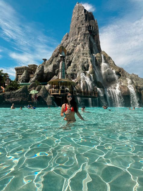 Volcano Bay Orlando, FL Volcano Bay Pictures, Volcano Bay Universal Pictures, Volcano Bay Picture Ideas, Volcano Bay Photo Ideas, Volcano Bay Aesthetic, Volcano Bay Universal, Volcano Bay Orlando, Universal Outfits, Zepeto Wallpaper