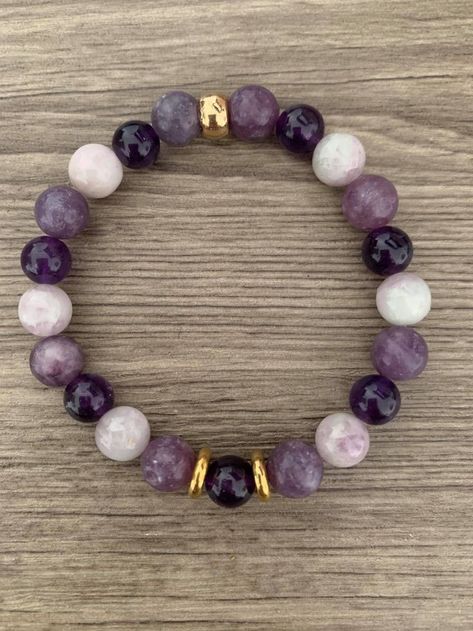 Lepidolite Bracelet, Amethyst Crystal Bracelet, Making Jewelry For Beginners, Marble Bracelet, Girly Bracelets, Stone Bead Jewelry, Stretchy Beaded Bracelet, Marble Jewelry, Diy Beaded Bracelets