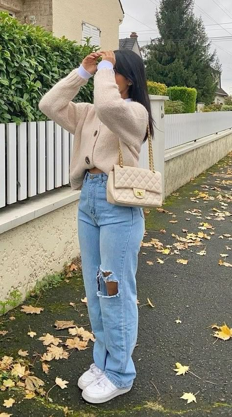 Loungewear Outfits Winter, Winter Outfits Streetwear, Outfits Juveniles, Outfits Bonitos, Outfit Mujer, Effortlessly Chic Outfits, Casual Day Outfits, Elegante Casual, Classy Casual Outfits