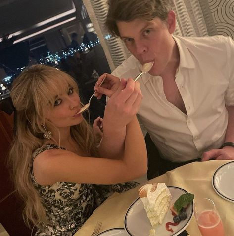 Sabrina Carpenter on Instagram: “let us eat cake @wesgordon” Sabrina Carpenter Eating, Sabrina Carpenter Cake, Wes Gordon, November 2, Special Girl, First Girl, American Singers, Sabrina Carpenter, Eat Cake