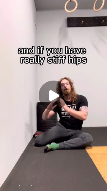 Pre Squat Stretches, Feet Flexibility Stretches, Hip Mobility Stretches Beginner, Beginner Hip Mobility, Unlocking Hips, Hip Stretches For Flexibility, Hip Stretches For Pain, Hip Flexibility Stretches, Hip Flexibility Exercises