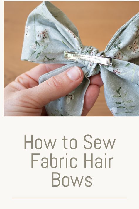 Sewing Projects Hair Accessories, Fabric Hair Bow Diy, What To Sew To Sell, Hair Bow Scrunchie, Sew A Hair Bow, Easy Sewing Crafts For Beginners, How To Make Bows From Fabric, Bow Sewing Tutorial, Sewn Hair Accessories