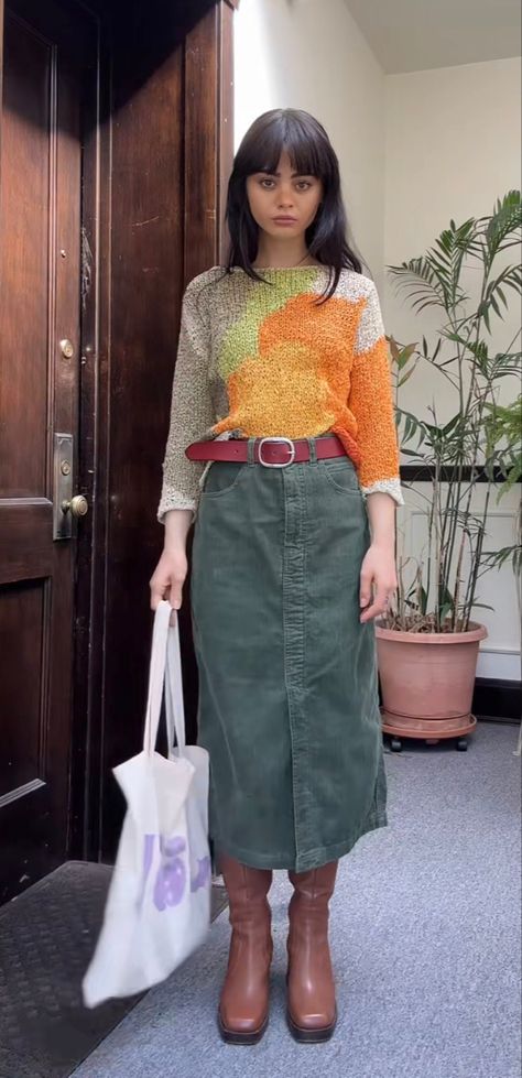 Trendy Outfits Modest, Ootd Autumn, Eclectic Outfits, Fall And Winter Outfits, Outfits To Copy, Stil Inspiration, Poses References, School Looks, Inspo Outfit