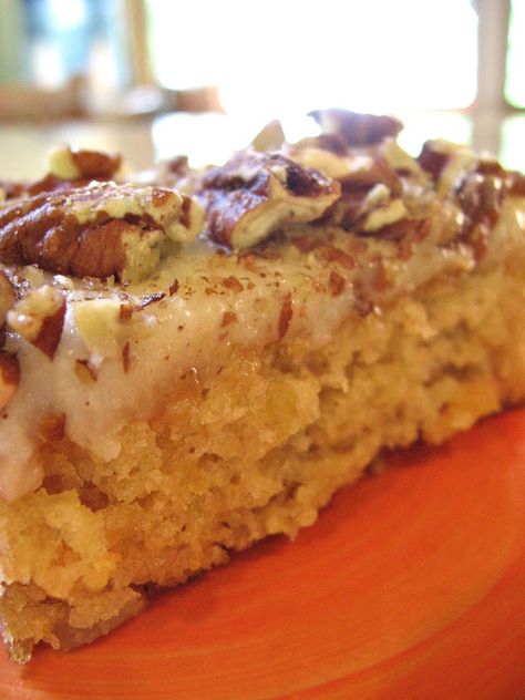 cookin' up north: Monday's with Mom .....Swedish Nut Cake Swedish Nut Cake Recipe, Walnut Cake Recipe Easy, Swedish Fika, Nut Dessert, Nut Cake, Coffee Cake Recipes Easy, Casserole Easy, Fire Festival, Cake Cream