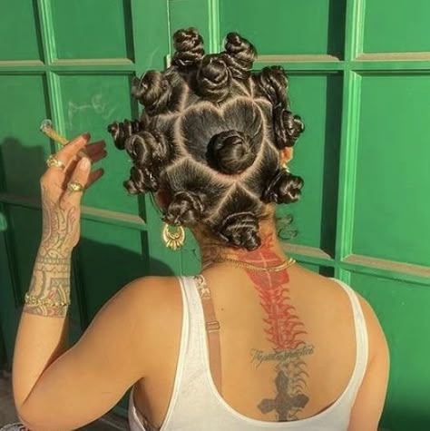 Bantu Knots On Natural Hair, Short Hair Baddie, Bantu Knots Hairstyles, Hairstyles On Natural Hair, Locs Wigs, Hair Baddie, Eco Styler Gel, Bantu Knot Hairstyles, Wigs Black Women