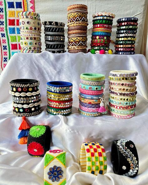 Bangles For Western Wear, Navratri Collection 2023, Navaratri Outfits, Embroidered Bangles, Cloth Bangles, Diy Bangles, Pinterest Women, Cloth Jewellery, Navratri Jewellery