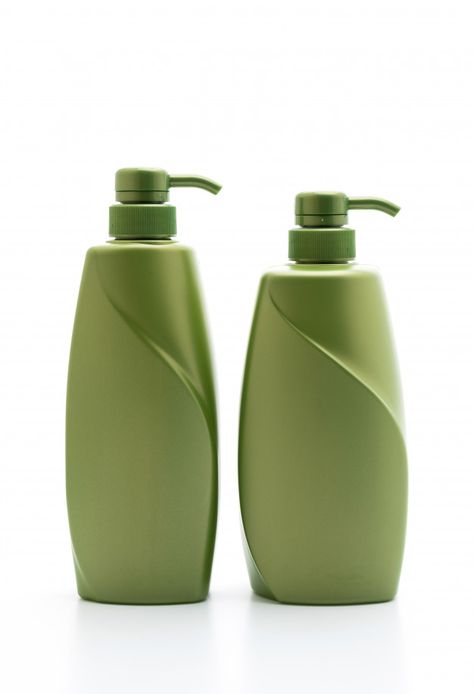 Shampoo or hair conditioner bottle on wh... | Premium Photo #Freepik #photo #background #green #hair #beauty Shampoo Product Design, Shampoo Bottle Design, Shampoo Product, Plastic Bottle Design, Shampoo Packaging, Industrial Design Portfolio, Shampoo Design, Glass Refrigerator, Bottle Design Packaging