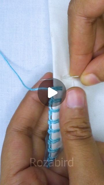 Blanket Edge Stitch, Hand Stiching Tricks, Embroidery Edging Stitches, Border Stitches Embroidery, Embroidery Border Stitches, Embroidery Edge Stitches, Blanket Stitch Tutorial, Embroidery Edging, Crochet Edging Tutorial