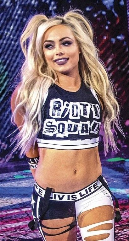 Wwe Liv Morgan, John Cena And Nikki, Liv Morgan Wwe, Gionna Daddio, Wwe Logo, Dope Swag Outfits, Wwe Outfits, Lilly Pulitzer Outfits, Female Bodybuilder