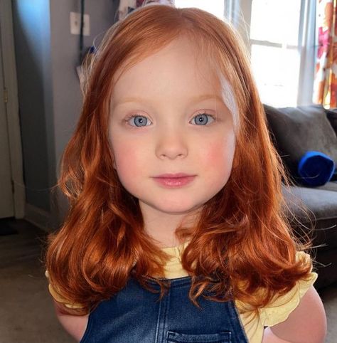 Red Head Kids, People With Red Hair, Ginger Kids, Ginger Babies, Cute Ginger, June Bug, Ginger Girls, Instagram Feed Inspiration, Girl Haircuts