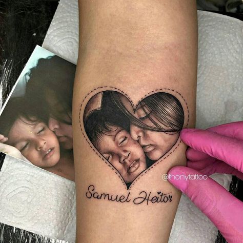 Kids Portrait Tattoo, Son Tattoo For Mom Unique, Small Portrait Tattoo, Baby Portrait Tattoo, Face Portrait Tattoo, Potrait Tattoo, Portrait Tattoo Sleeve, Tattoo Design For Hand, Small Shoulder Tattoos