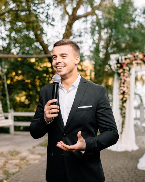 Wedding Welcoming Speeches: Tips, Samples And Advice ★ wedding welcoming speeches examples Wedding Speech Order, Toast Speech, Welcome Speech, Wedding Speeches, Best Man Speech, Wedding Cross Stitch, Parents Wedding, Wedding Photography Styles, Wedding Speech