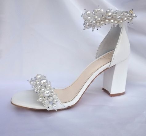 Bridal Shoes Block Heel, Wedding Sandals For Bride, Block Heels Wedding, Leather Wedding Shoes, Shoes For Brides, Pearl Wedding Shoes, Wedding Shoes For Bride, Shoes For Bride, Ivory Wedding Shoes