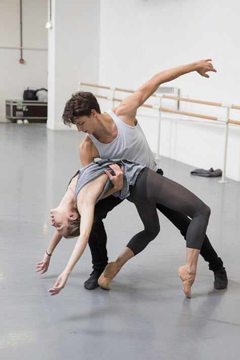 randombeautysls:Charlotte Ranson and Germain Louvet in rehearsal for Yvon Demol’s Merrymakingph. Christian Leibe Dance Lifts, Dancing Poses, Nourishing Food, Lindy Hop, Swing Dancing, Dancing Aesthetic, Shall We Dance, Dance Movement, Partner Dance