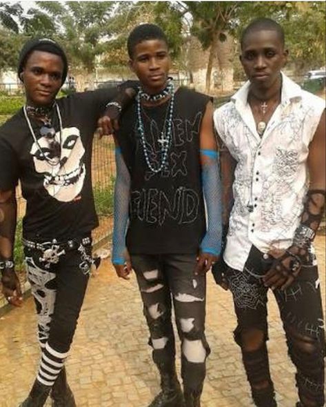 African Goth, Afro Goth, Afro Punk Fashion, Punk Culture, Black Punks, The Addams Family, Black Goth, Afro Punk, Estilo Punk