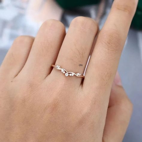 -: Made To Order Details :- Cluster Moissanite Wedding Band Rose Gold Marquise Shape Curved Ring, Unique V Shaped Chevron Matching Stack Dainty Bridal Promise Gift Ring ✔  Metal : 925 Sterling Silver, ✔ Gemstone : Natural White Diamond Cz  ✔ Shape : Round  ✔ Size : 2.00 mm ✔ Ring Size :- 3-12 US ✔ Finish : Yellow gold plated, Rose gold plated and White Gold Plated ✔  Ready To Ship in - 5 to 7 business Working day. ✔  For Fast Delivery Kindly Pay 30.00 USD Extra ✔  All the jewelry in my store is Wedding Ring Curved Band, Elegant Wedding Bands For Women, Scalloped Ring Band, Simple Wedding Bands For Women Rose Gold, Wedding Band Inspiration Gold, Wedding Band Stack Round Diamond, Simple Silver Wedding Rings Unique, Dainty Curved Wedding Band, Simple Wedding Band Women