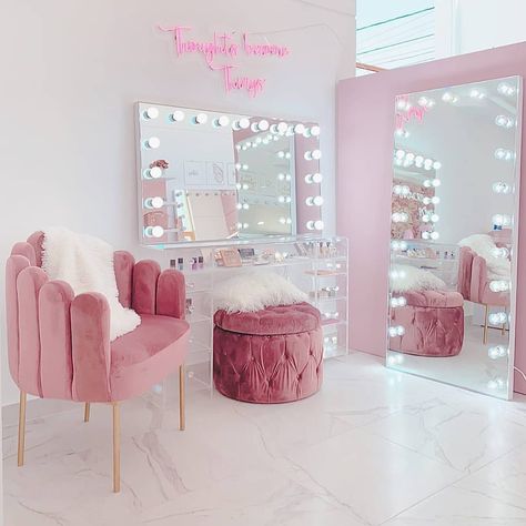 Pink Furniture, We Heart It, Vanity, Lost, Mirror, Makeup, Wall, Pink, On Instagram