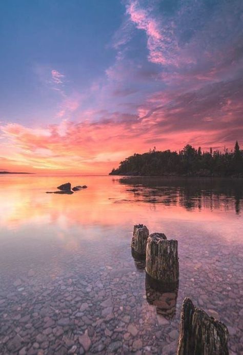 ***Clearing skies at sunset (coast of Lake Superior, Minnesota) by Nance Knauer on 500px Minnesota Scenery, Minnesota Nature, Surfing Pictures, Summer Lake, Lake Sunset, Sun And Water, Lake Superior, Lake Life, Science And Nature