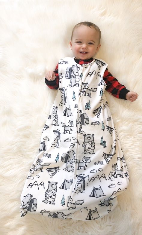 Sleepsack Pattern, What Is A Mom, Baby Sleeping Bed, Baby Sleeping Bag Pattern, Toddler Sleep Sack, I Love Sleeping, Sleeping Bag Pattern, Baby Slaapzakken, Sac Diy