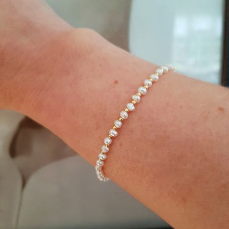 Pearl Bracelet Ideas, Bridesmaid Pearl Bracelet, Beaded Stacking Rings, Real Pearl Bracelet, Real Pearl Jewellery, Bridesmaid Pearl Earrings, Bridesmaid Gifts Earrings, Freshwater Pearl Drop Earrings, Bridesmaid Pearls