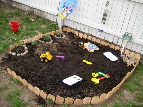 Jack's new garden/dirt play area..he absolutly loves it! Dirt Play Area, Dirt Backyard, Toddler Outdoor Play Area, Toddler Outdoor Play, Cat Playground Outdoor, Playground Landscaping, Kids Yard, Toddler Outdoor, Play Garden