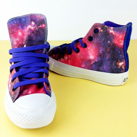 Design Your Own Converse Graphic Edition Chuck Taylor All Star ... Boty Converse, Painted Galaxy, Galaxy Canvas, Painted Converse, Galaxy Converse, Galaxy Shoes, Best Hiking Shoes, Painted Sneakers, Basket Style