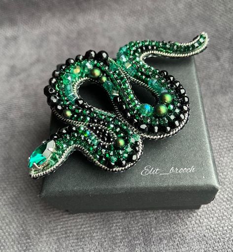 Bead Embroidery: 7 Essential Supplies You Can't Miss Beaded Heart Brooch, Bead Embroidery Ideas, Sequin Brooch, Snake Embellishment, Wizard Robe, Bead Snake, Beaded Pins, Snake Embroidery, Brooch Ideas