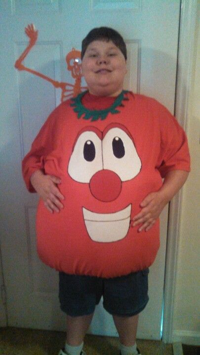 Bob the Tomato costume Tomato Costume, Bob The Tomato, Meteor Garden 2018, Above Ground Pool Decks, Magic Garden, Garden Route, Farmhouse Decoration, Trunk Or Treat, Olive Garden